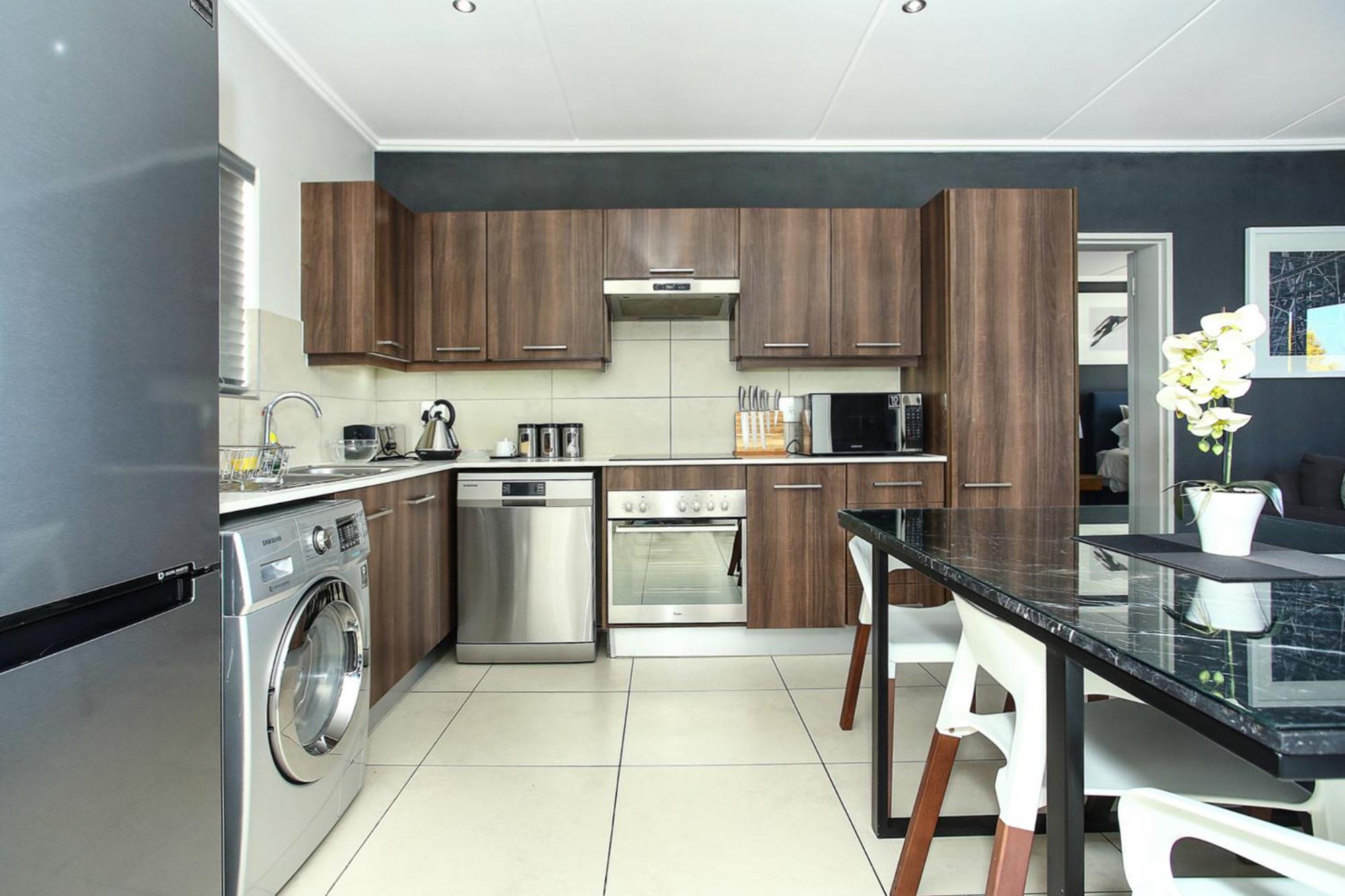 Epic Lifestyle Apartment Sandton Йоханнесбург Экстерьер фото